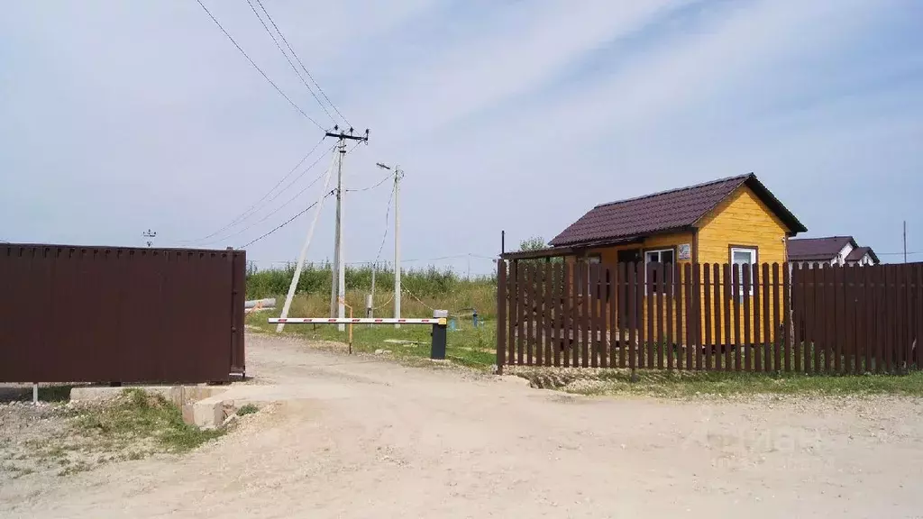 Участок в Московская область, Можайский городской округ, д. Большие ... - Фото 0