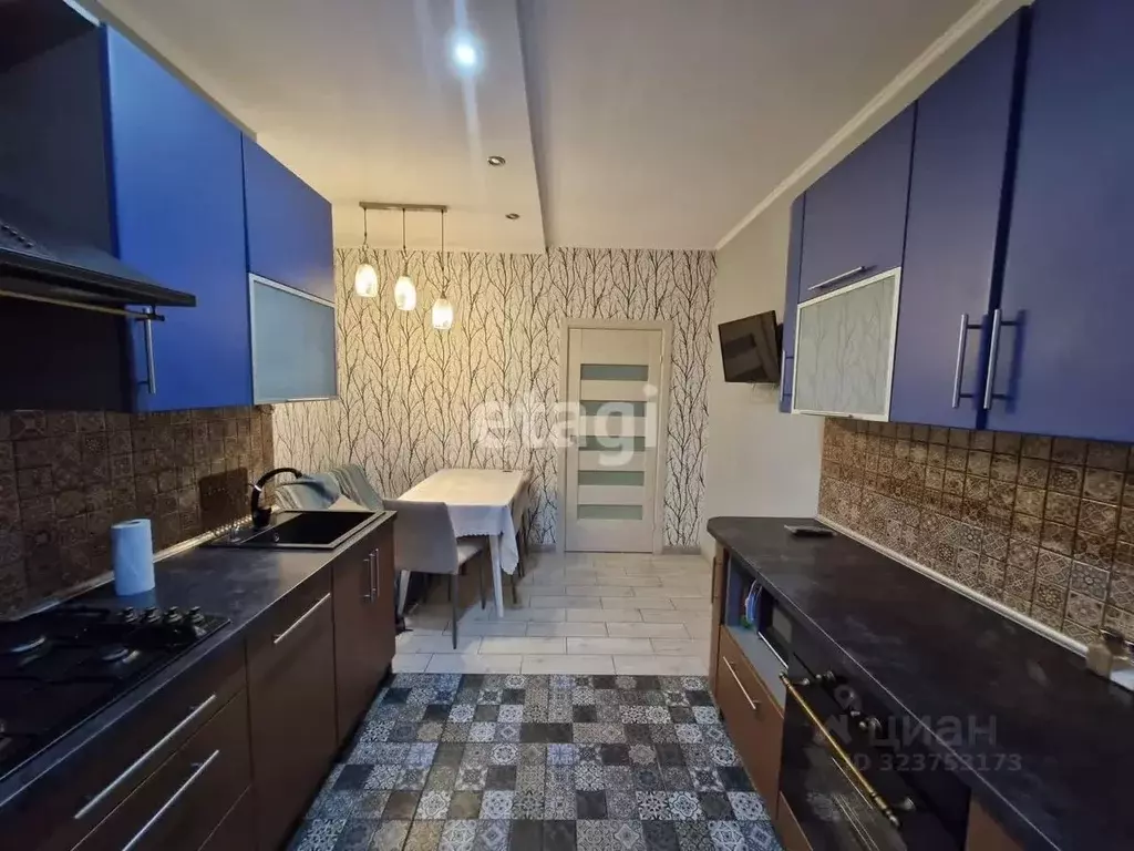 2-к кв. Калининградская область, Калининград Красная ул., 139А (67.0 ... - Фото 2