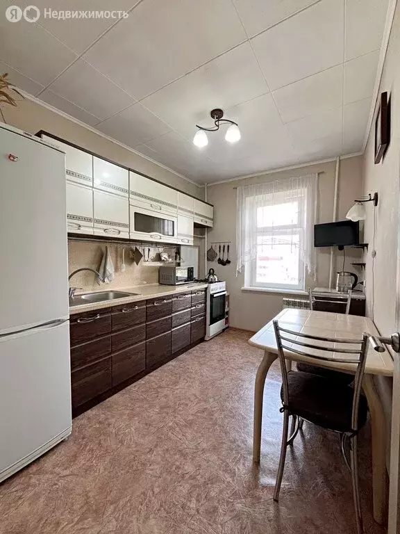 2-комнатная квартира: Армавир, улица Советской Армии, 34 (51 м) - Фото 0