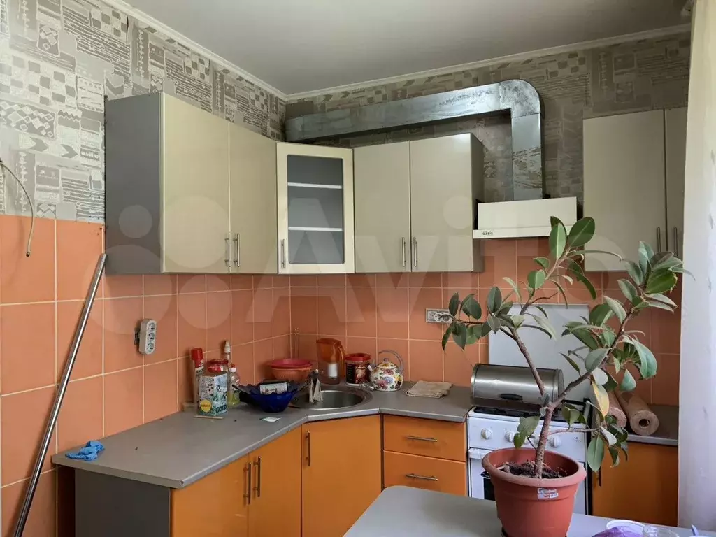 1-к. квартира, 38 м, 1/9 эт. - Фото 0