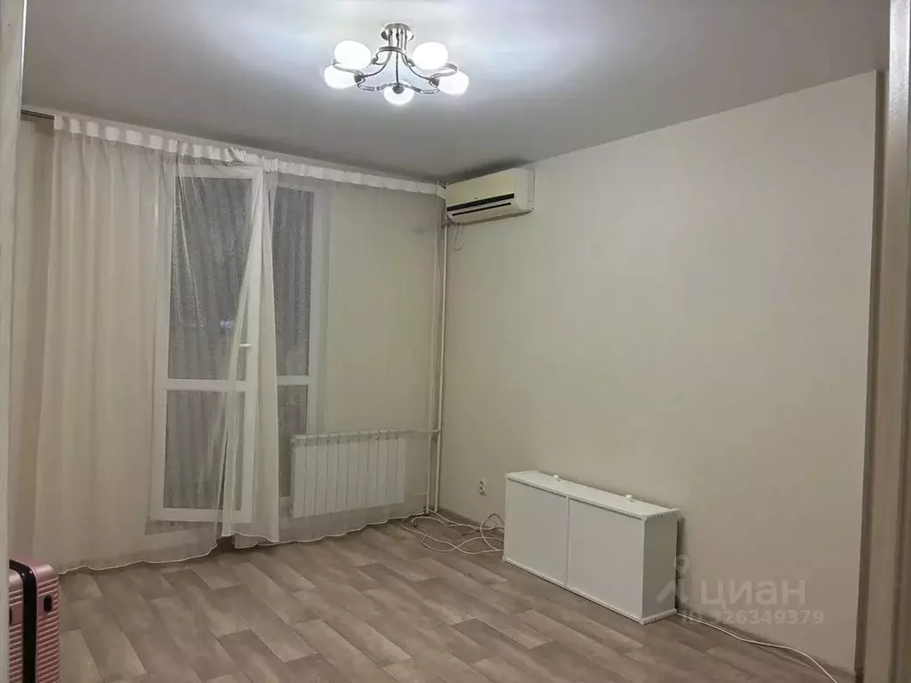 1-к кв. Волгоградская область, Волгоград ул. Малиновского, 4А (38.2 м) - Фото 1