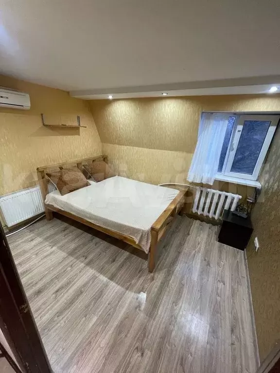 3-к. квартира, 50 м, 1/1 эт. - Фото 0
