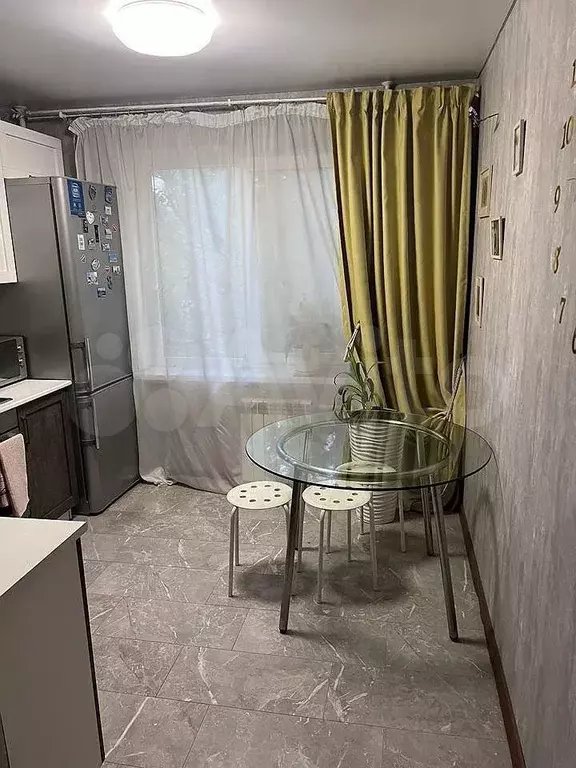 2-к. квартира, 56 м, 3/10 эт. - Фото 1