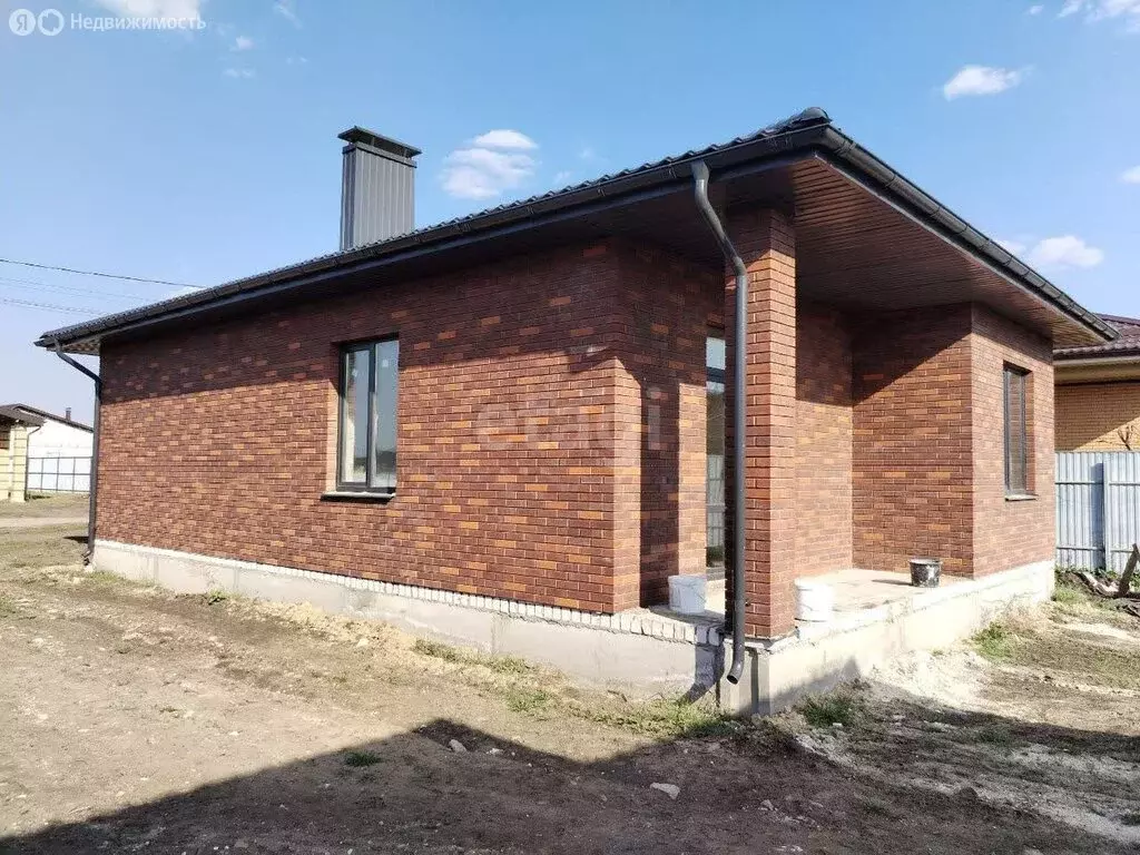 Дом в село Новая Усмань, улица Менделеева, 1 (80 м) - Фото 1