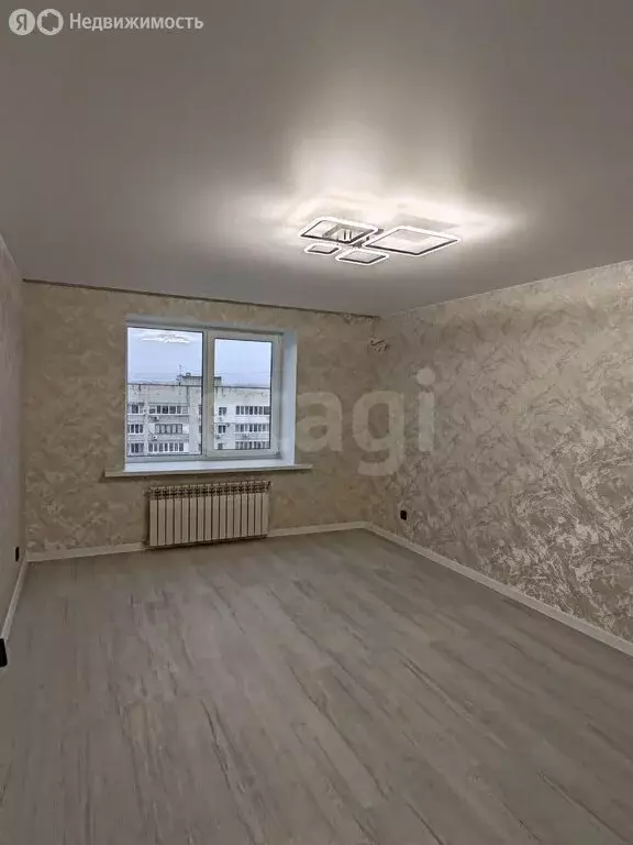 1-комнатная квартира: Саратов, улица имени Николая Сдобнова, 7 (45 м) - Фото 1