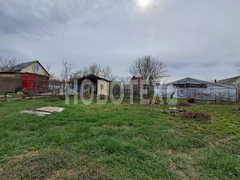 Участок в Краснодарский край, Горячий Ключ Красная ул., 5 (6.74 сот.) - Фото 1