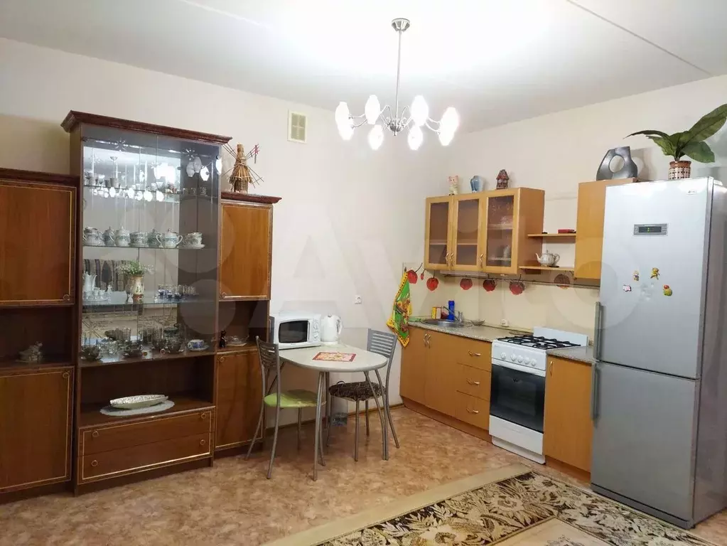 1-к. квартира, 54 м, 5/9 эт. - Фото 1