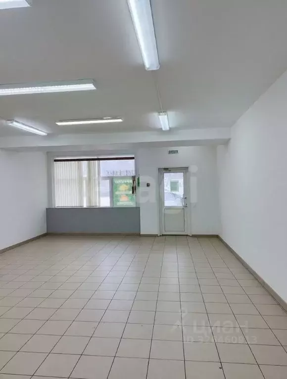 Торговая площадь в Свердловская область, Талица ул. Ленина, 105 (76 м) - Фото 2