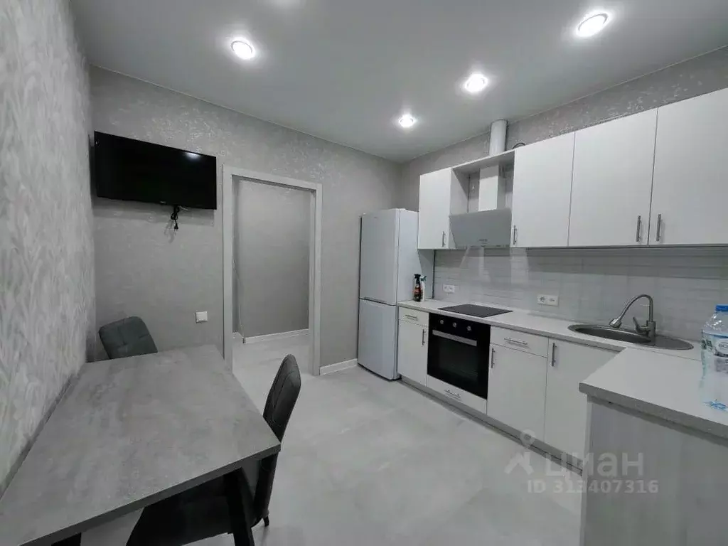 1-к кв. Нижегородская область, Нижний Новгород ул. Тургенева, 25 (37.0 ... - Фото 1