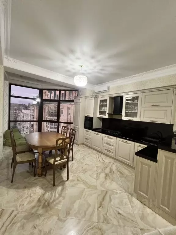 2-к кв. Дагестан, Каспийск ул. Ленина, 35 (60.0 м) - Фото 1