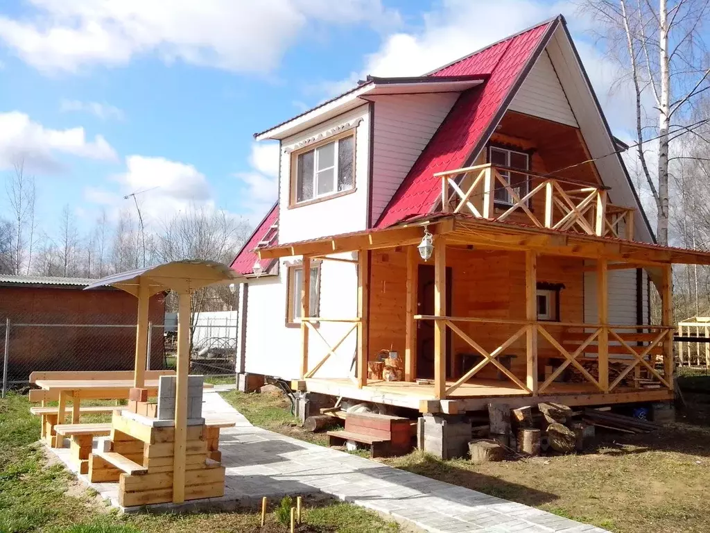 Коттедж в Ленинградская область, Тосненский район, Никольское ... - Фото 1