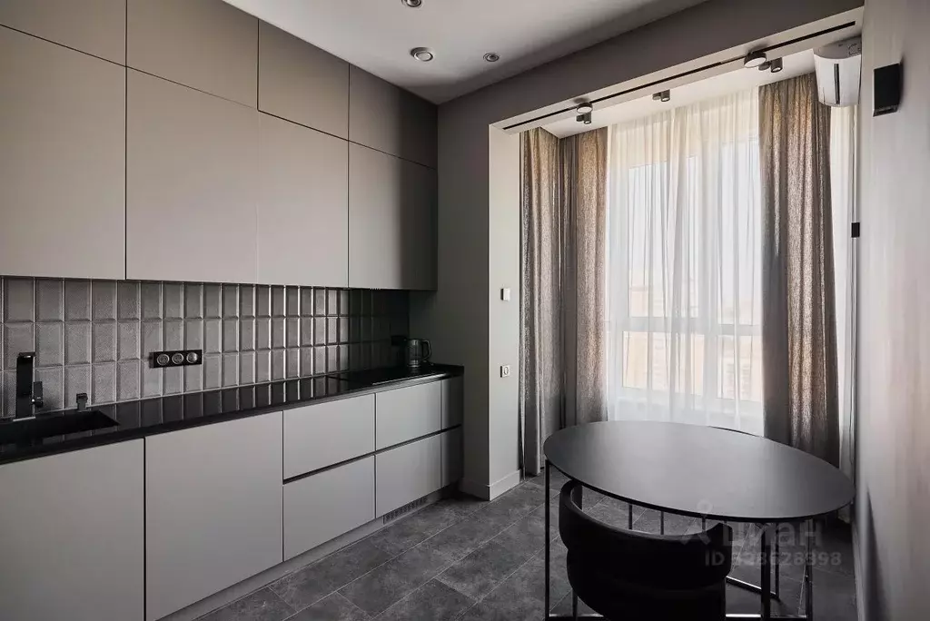 3-к кв. Москва Мантулинская ул., 9к2 (83.0 м) - Фото 1