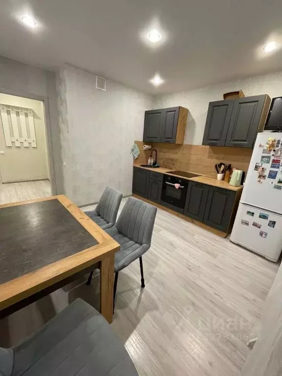 1-к кв. Тюменская область, Тюмень ул. Тальниковая, 3 (36.8 м) - Фото 1