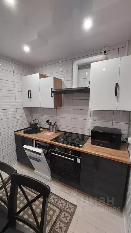 2-к кв. Мурманская область, Мурманск ул. Коминтерна, 20 (45.0 м) - Фото 1