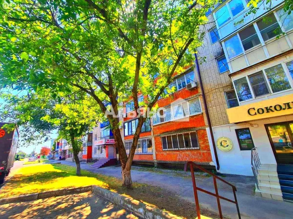 2-комнатная квартира: Усть-Лабинск, улица Ленина, 33 (48 м) - Фото 1