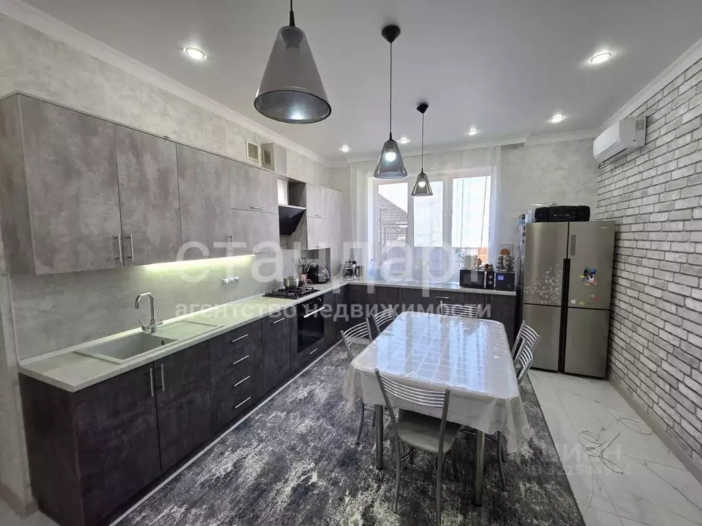 Дом в Ставропольский край, Ессентуки Никольская ул. (186 м) - Фото 1