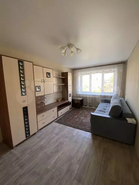 1-к. квартира, 31 м, 5/5 эт. - Фото 1