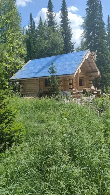 Дом в Кемеровская область, Таштагольский район, Шерегешское городское ... - Фото 0