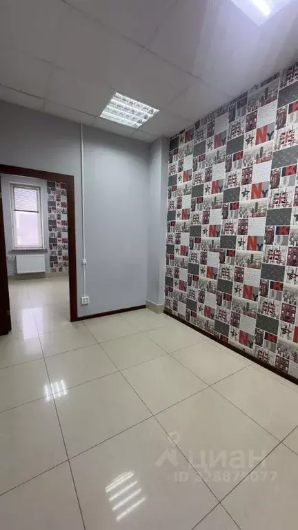 Офис в Волгоградская область, Волгоград Череповецкая ул., 124 (18 м) - Фото 1