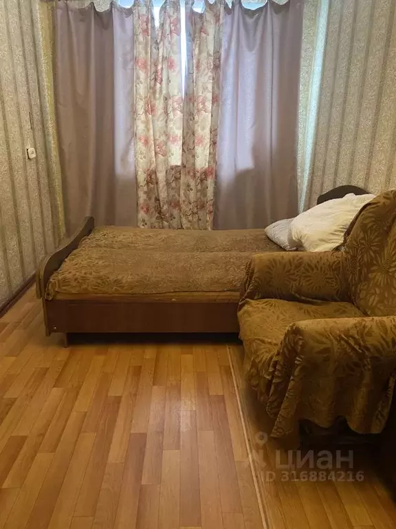 3-к кв. Кемеровская область, Мыски пос. Ключевой, 9-й кв-л, 6 (58.3 м) - Фото 0