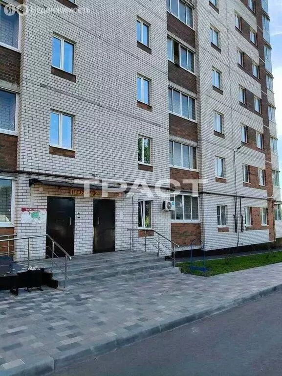 2-комнатная квартира: Семилуки, улица 25 лет Октября, 11 (44.2 м) - Фото 1
