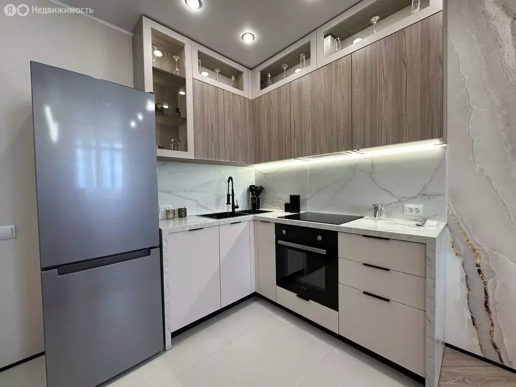 2-комнатная квартира: Оренбург, Уральская улица, 2/25 (45 м) - Фото 0