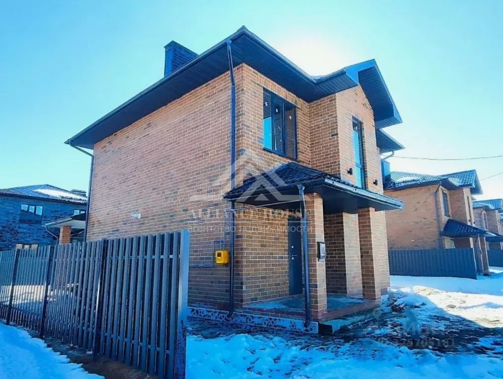 Дом в Татарстан, Казань ул. Ихсан, 15 (150 м) - Фото 1