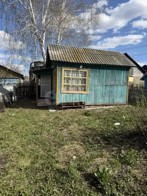 Дом в Кемеровская область, Кемерово Карболитчик дп,  (15 м) - Фото 1