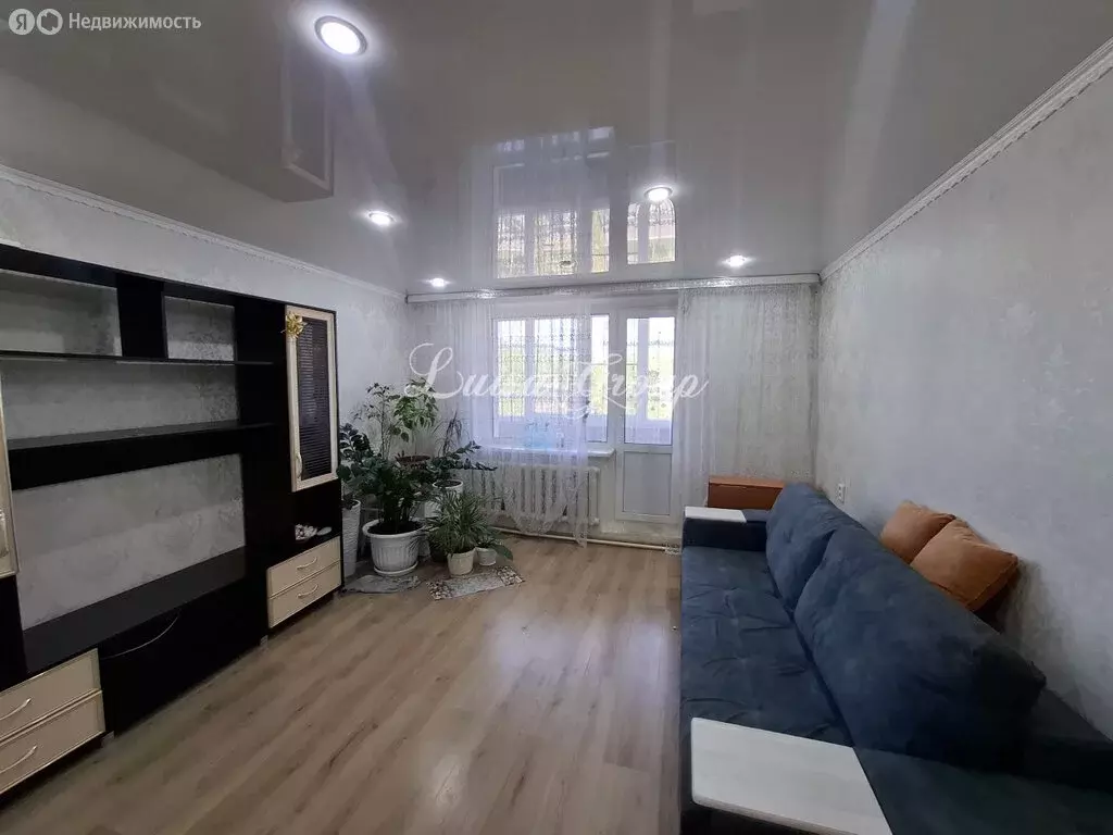 3-комнатная квартира: Туймазы, улица Мичурина, 22 (63 м) - Фото 1
