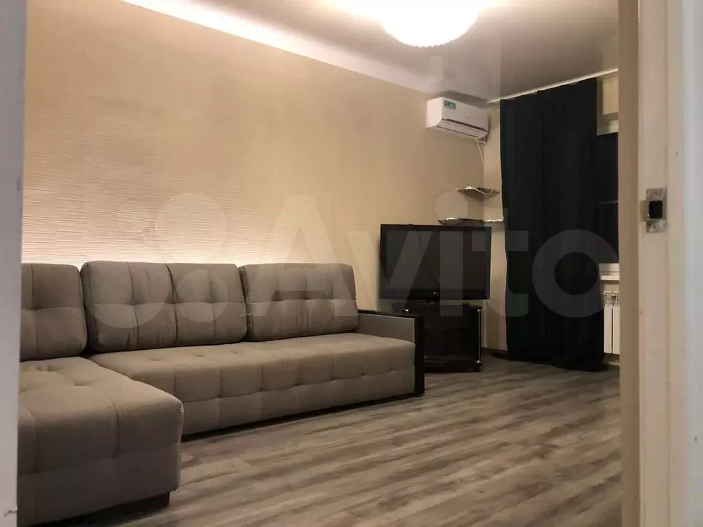 2-к. квартира, 54 м, 8/16 эт. - Фото 0