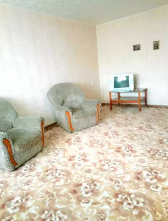 1-к. квартира, 38 м, 5/5 эт. - Фото 1