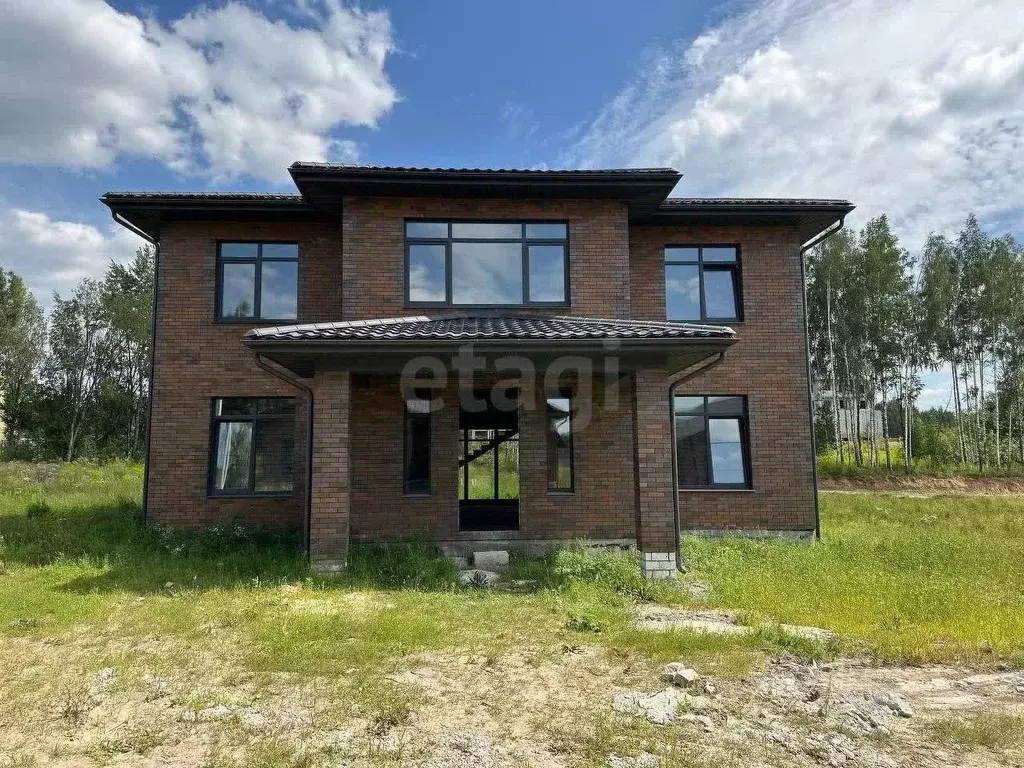 Дом в Брянская область, Брянский район, пос. Мичуринский, Бавария кп  ... - Фото 1