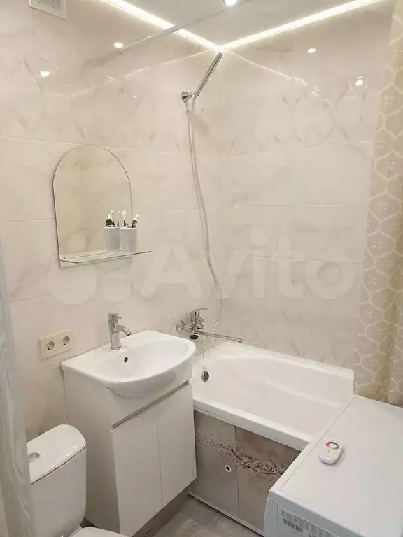 1-к. квартира, 32 м, 5/5 эт. - Фото 0