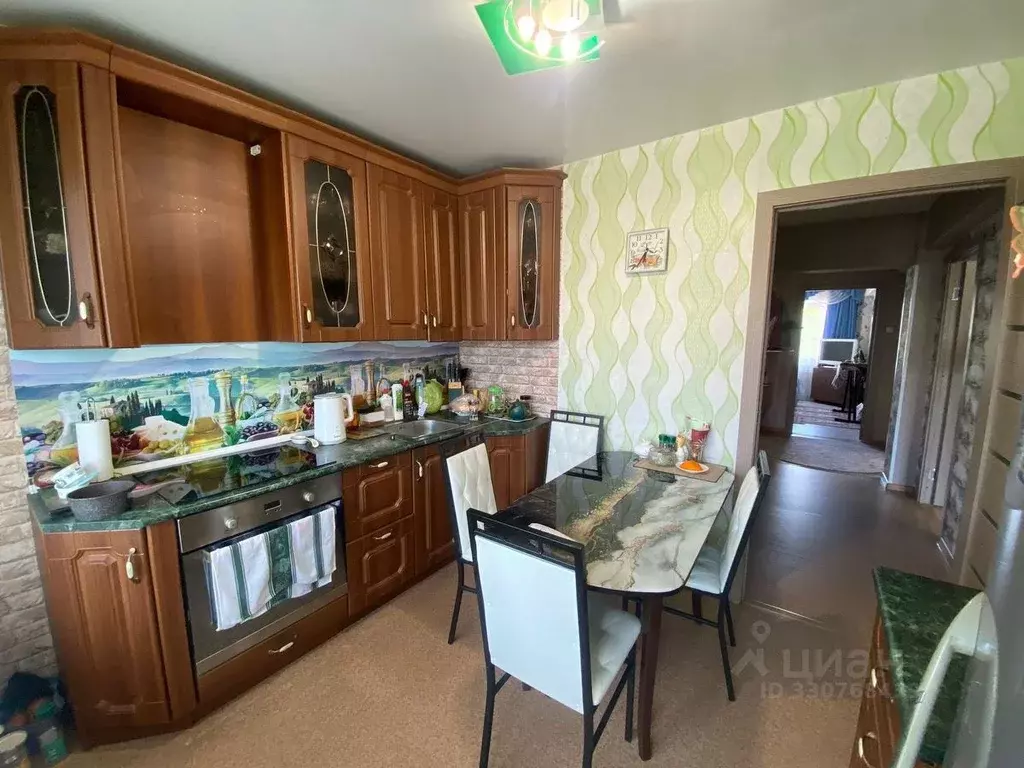 3-к кв. Иркутская область, Ангарск 32-й мкр, 23 (67.8 м) - Фото 0