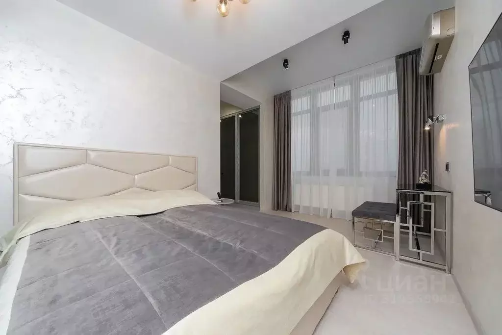1-к кв. Севастополь ул. Сенявина, 5 (70.0 м) - Фото 0