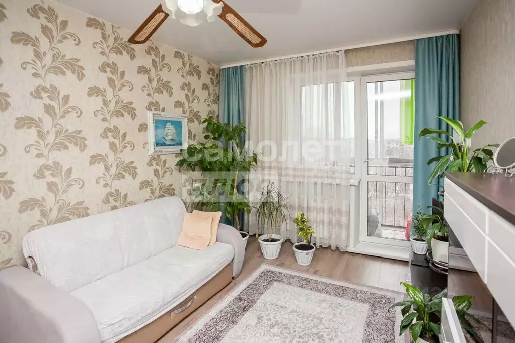 1-к кв. Кемеровская область, Кемерово ул. Веры Волошиной, 13Б (41.1 м) - Фото 0
