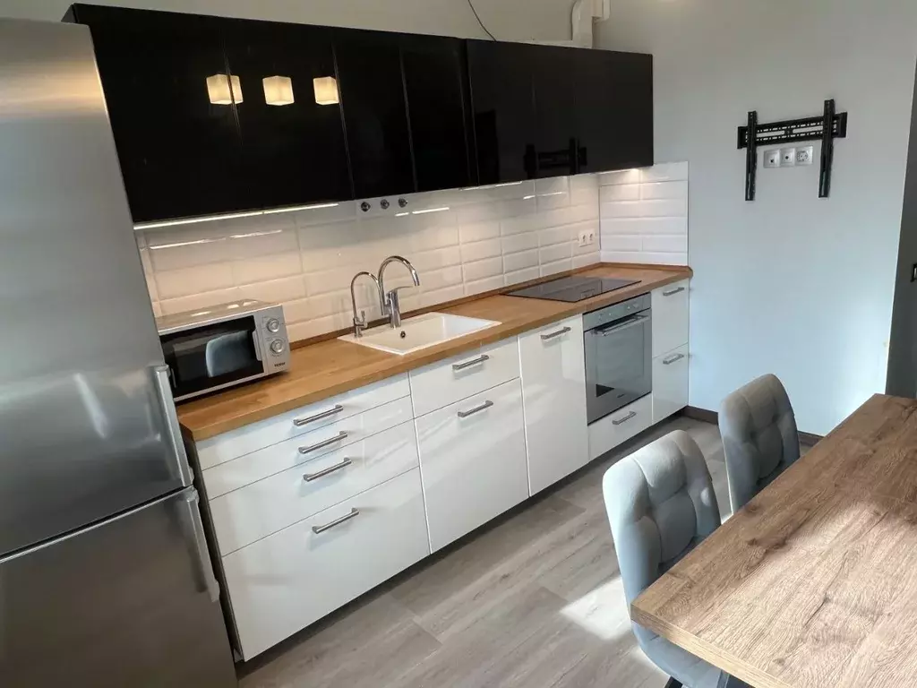 2-к кв. Московская область, Одинцово ул. Гвардейская, 9 (63.5 м) - Фото 2