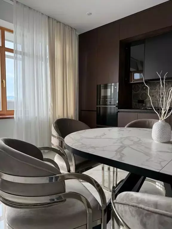 3-к кв. Ставропольский край, Железноводск ул. Косякина, 49 (184.0 м) - Фото 0