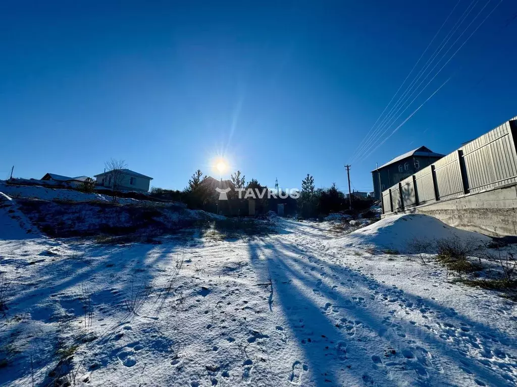 Участок в Крым, Симферопольский район, Добровское с/пос, с. Лозовое ... - Фото 2