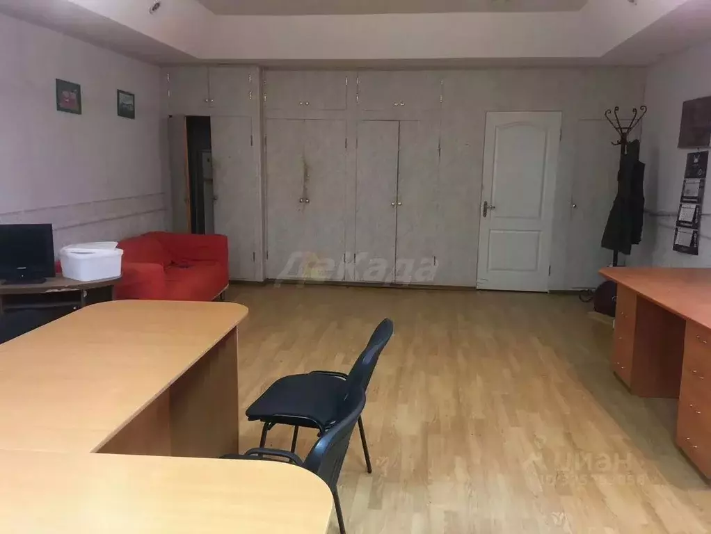 Офис в Ульяновская область, Ульяновск ул. Урицкого, 7 (50 м) - Фото 2