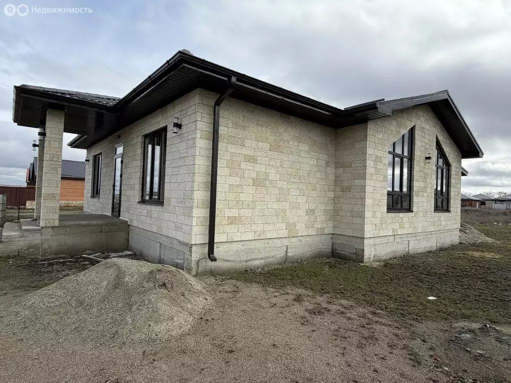 Дом в Ставропольский край, Шпаковский муниципальный округ, Михайловск ... - Фото 1