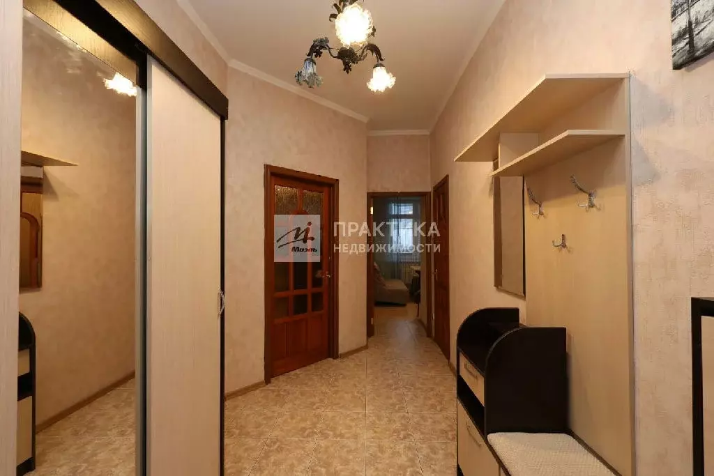 Продается 1-комнатная квартира - Фото 1