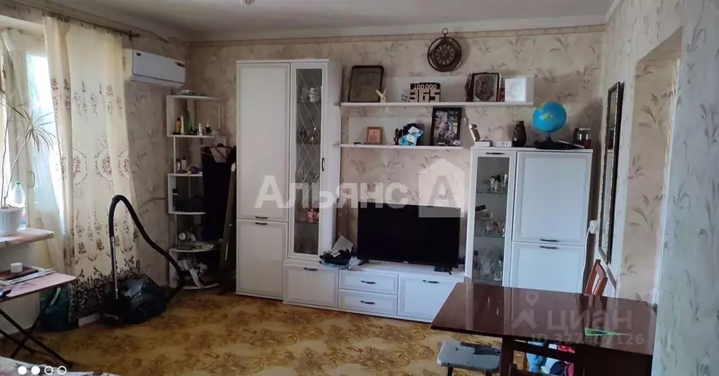 3-к кв. Ростовская область, Донецк 3-й мкр, 28 (61.0 м) - Фото 1