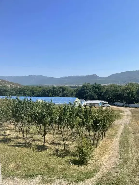 Участок в Севастополь Балаклавский р-н, Орлиновский муниципальный ... - Фото 1