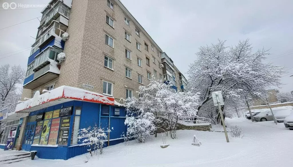 4-комнатная квартира: Медногорск, улица Гагарина, 8 (61 м) - Фото 1