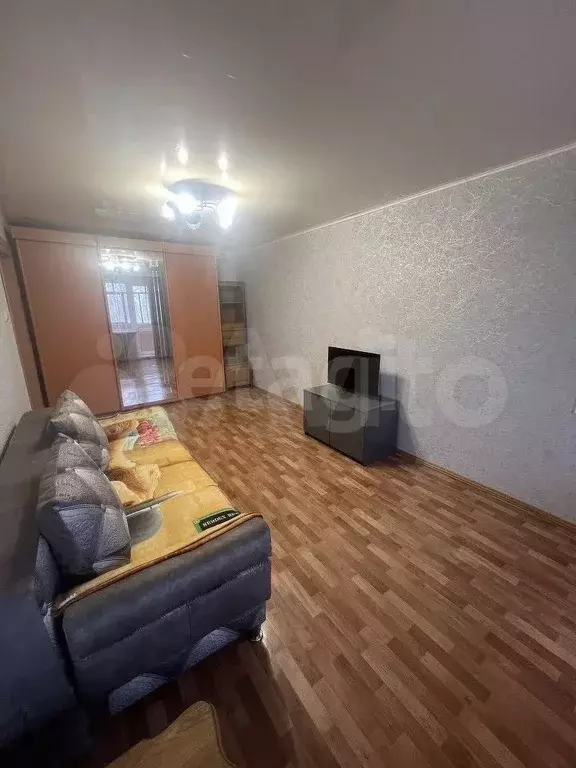 1-к. квартира, 38 м, 3/9 эт. - Фото 1
