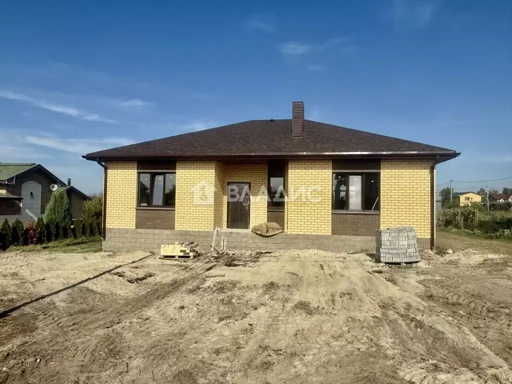 Дом в Белгородская область, Белгородский район, Тавровское с/пос, с. ... - Фото 1