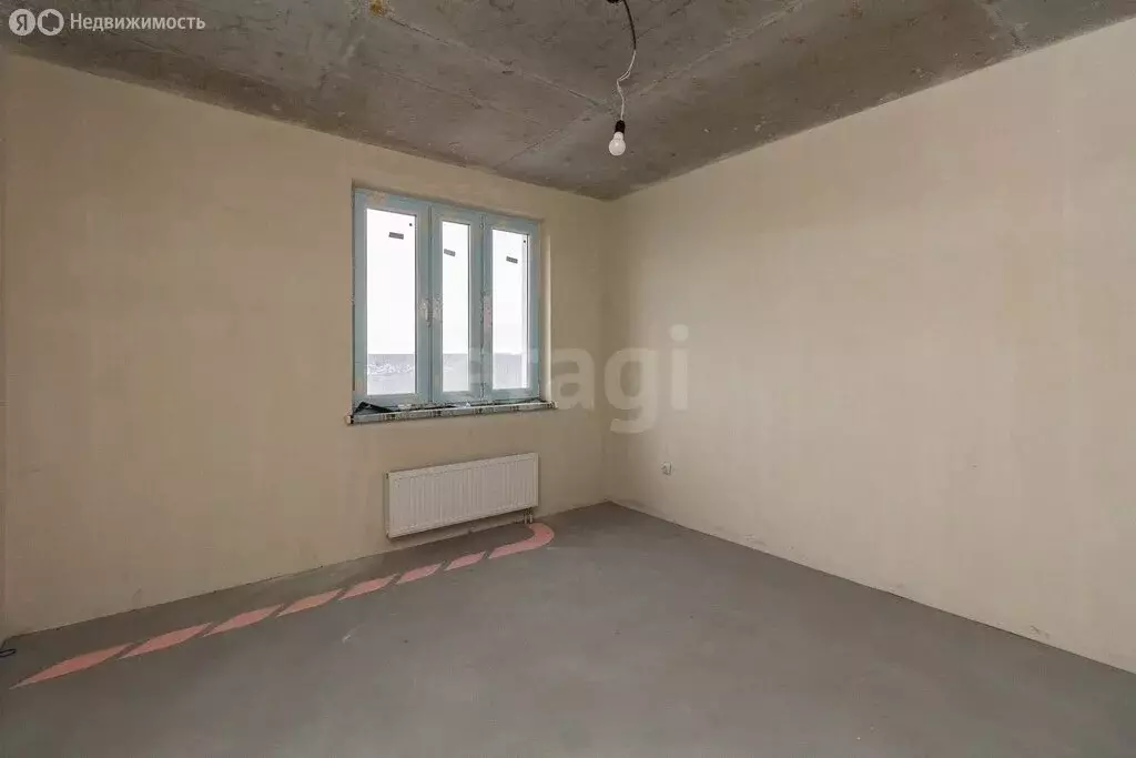 2-комнатная квартира: Тюмень, проезд Воронинские Горки, 99Б (63.7 м) - Фото 1