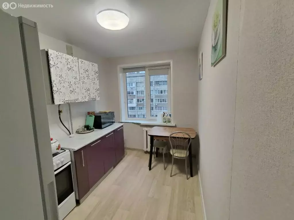 3-комнатная квартира: Пермь, Чердынская улица, 38 (60.8 м) - Фото 2