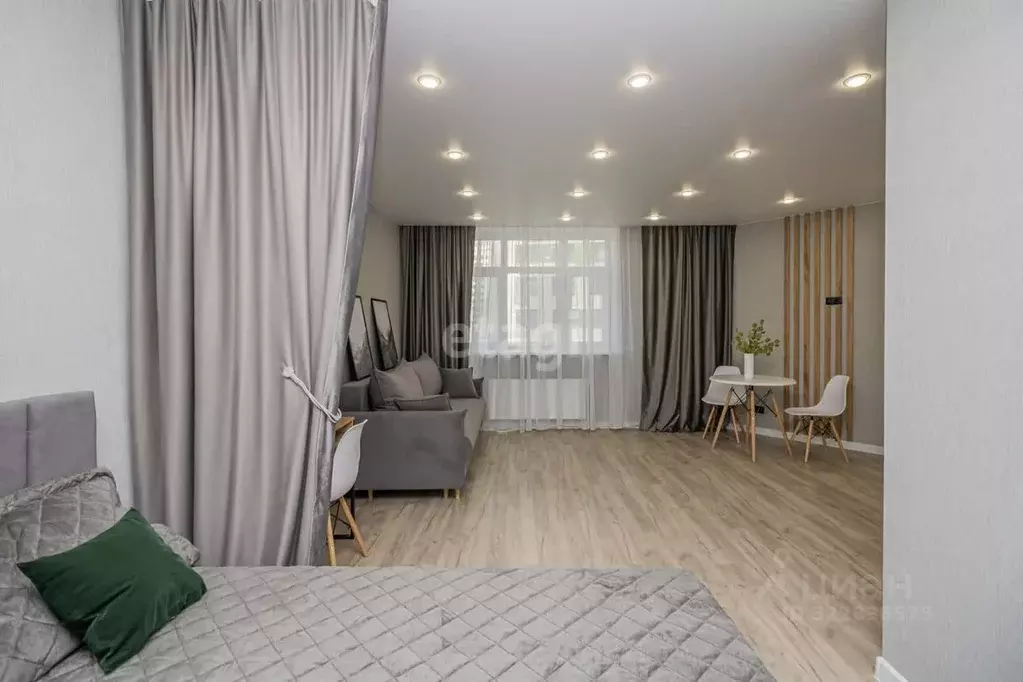 Студия Тюменская область, Тюмень ул. Первооткрывателей, 10 (38.6 м) - Фото 2